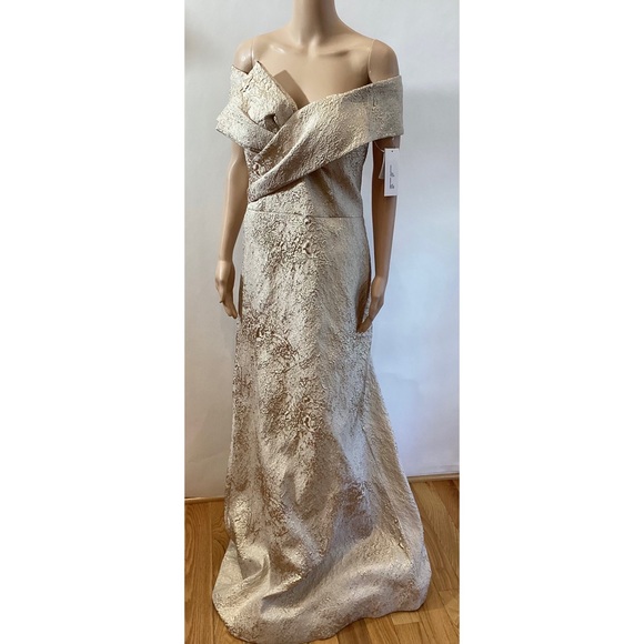 TERI JON BY RICKIE FREEMAN OFF THE SHOULDER GOWN - Picture 8 of 9